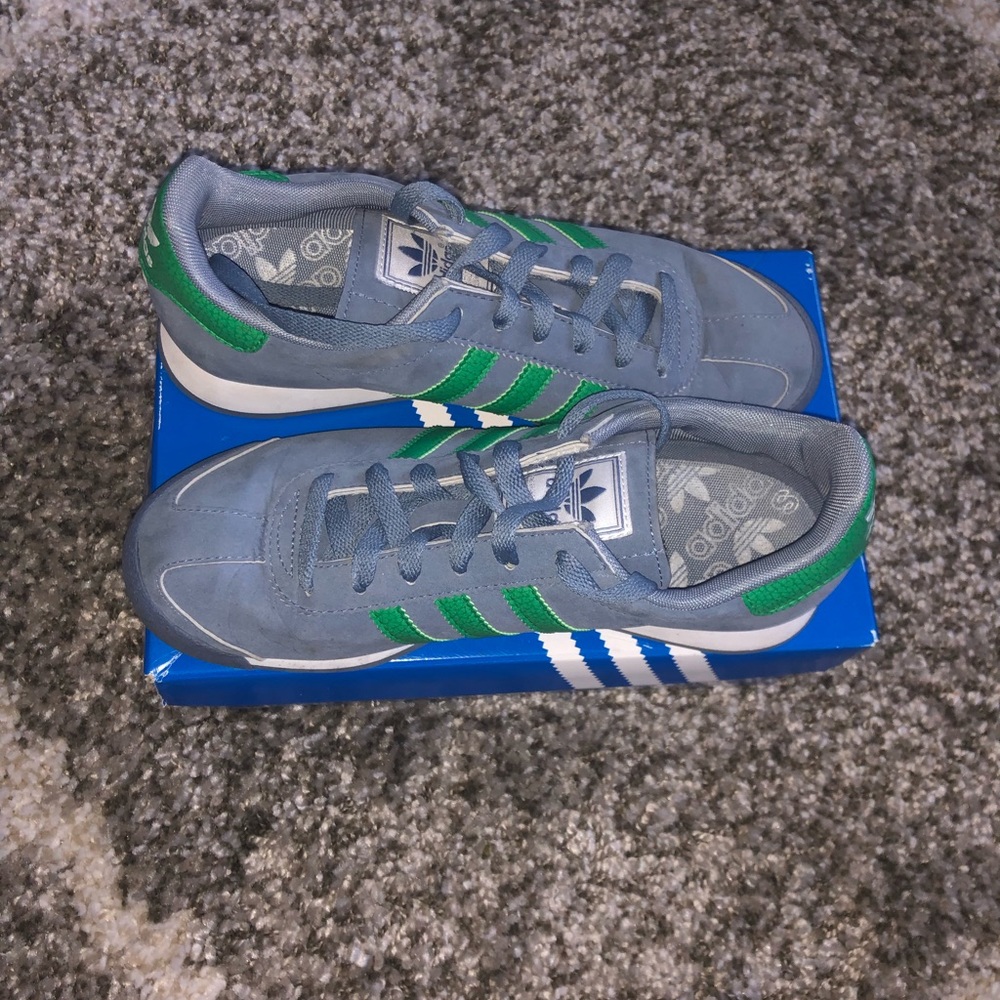 ADIDAS Tennis Shoes Kid’s Size 5